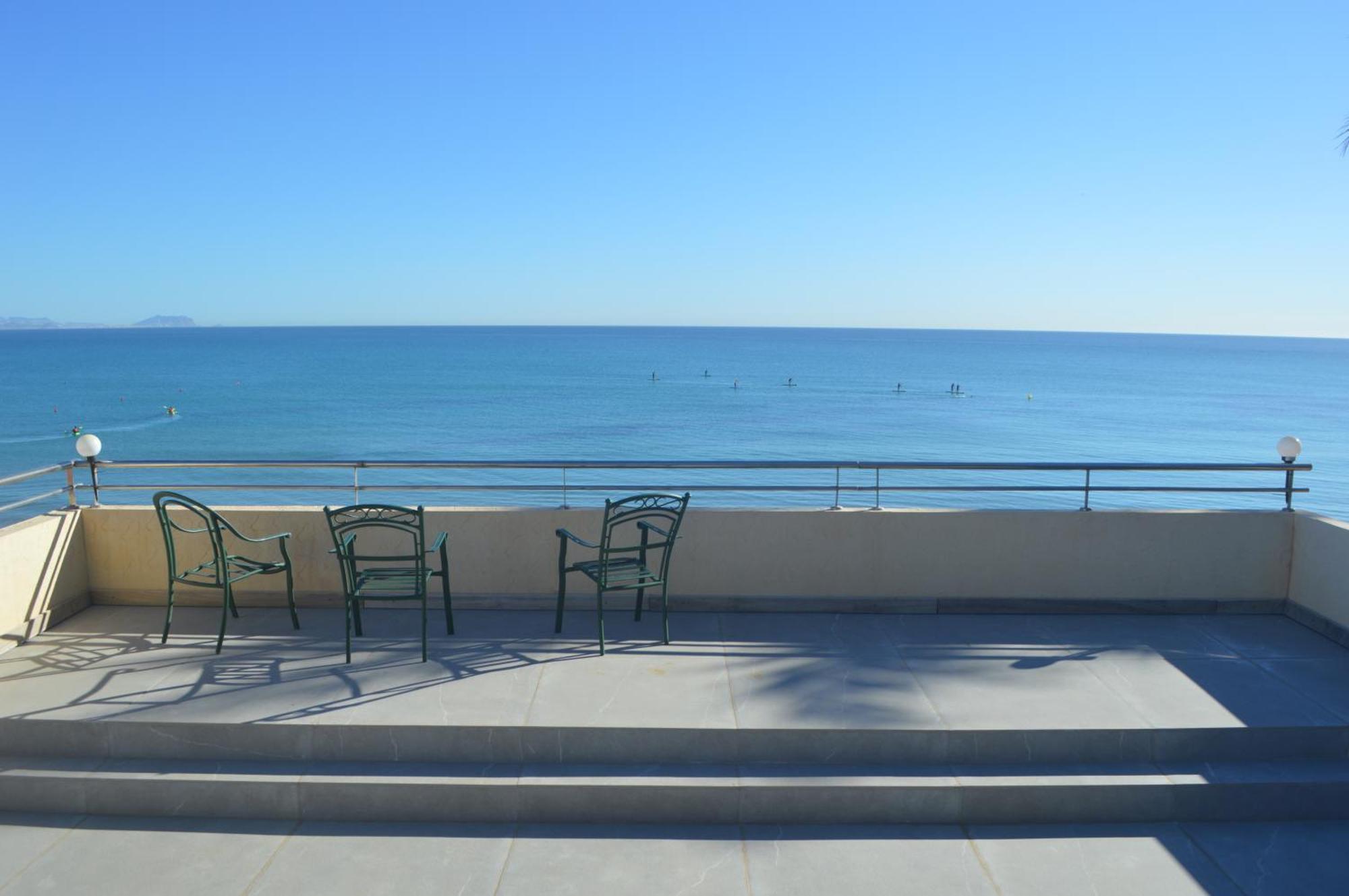 Excepcional Apartamento Amanecer Al Borde De Playa Y Mar, En Chalet Roquetes Alicante Exterior foto